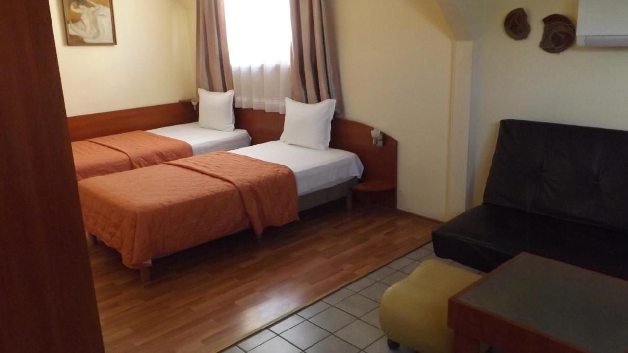 Отель Hotel Palitra Варна-38